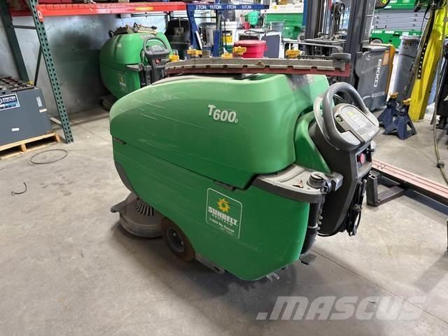 Tennant T600E Szorowarki