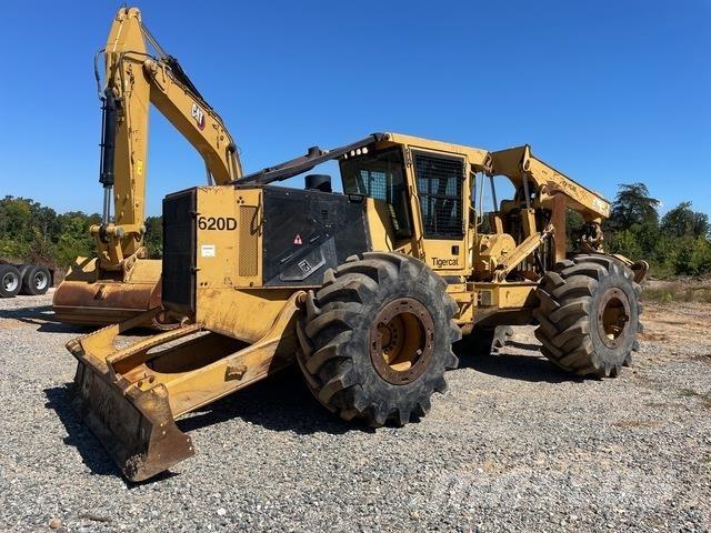 Tigercat 620D Skidery
