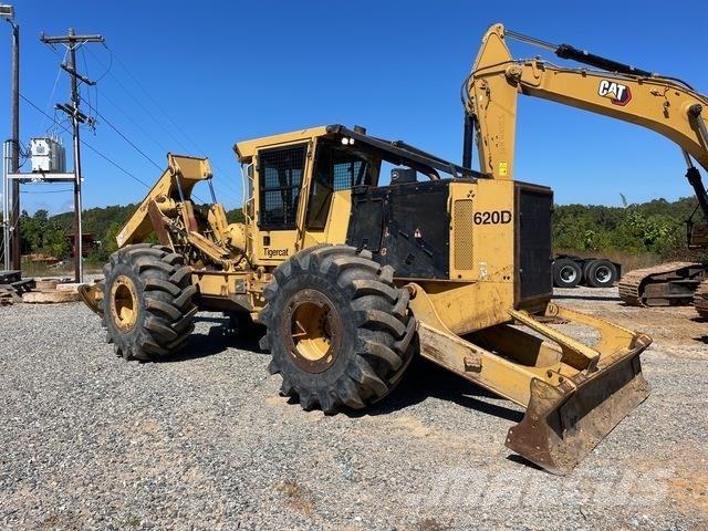 Tigercat 620D Skidery
