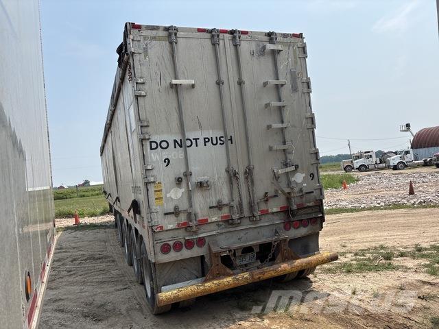 Titan  Naczepy z ruchomą podłogą