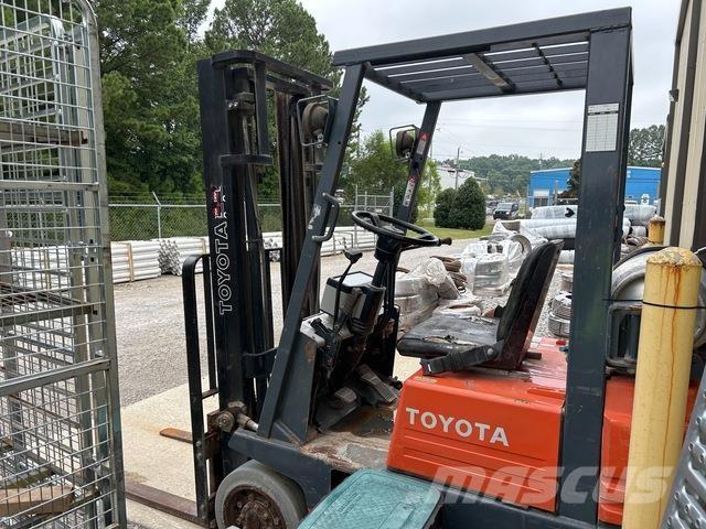 Toyota 5FGC15 Maszyny budowlane - Inne