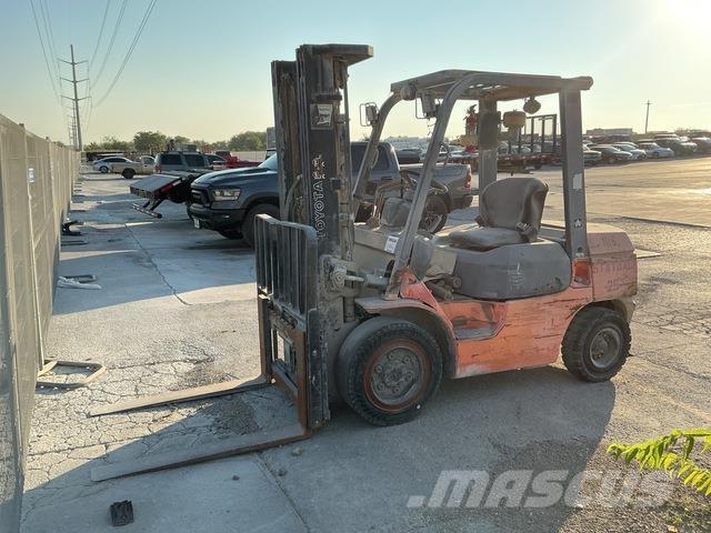 Toyota 7FDU30 Maszyny budowlane - Inne