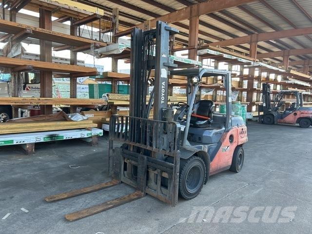 Toyota 8FD40U Wózki widłowe inne