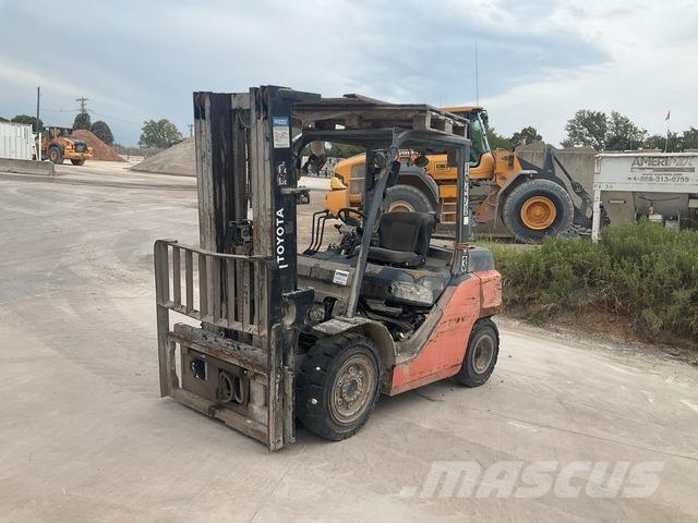 Toyota 8FG35U Maszyny budowlane - Inne