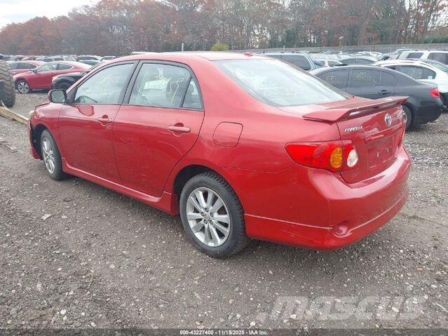 Toyota Corolla Samochody osobowe