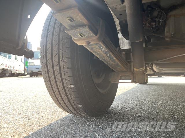 Toyota Hiace Maszyny budowlane - Inne