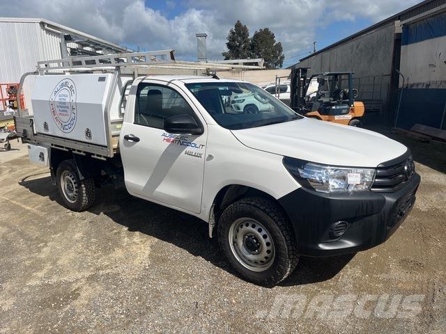 Toyota HiLux Inne