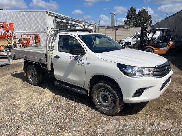 Toyota HiLux Inne