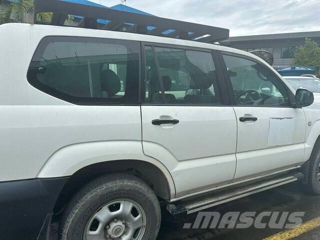 Toyota Prado Samochody osobowe