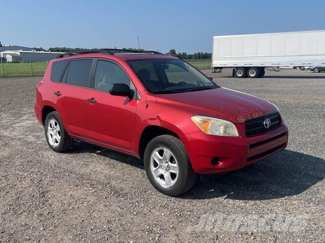 Toyota RAV4 Samochody osobowe