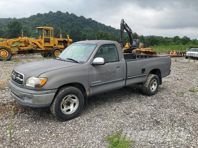 Toyota Tundra Inne