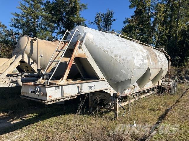 Trail King  Inne przyczepy