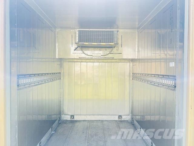  Tricon Kontenery magazynowe