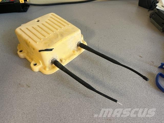 Trimble SNR920 Maszyny budowlane - Inne