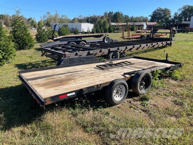 Triple Crown Naczepy do transportu samochodów