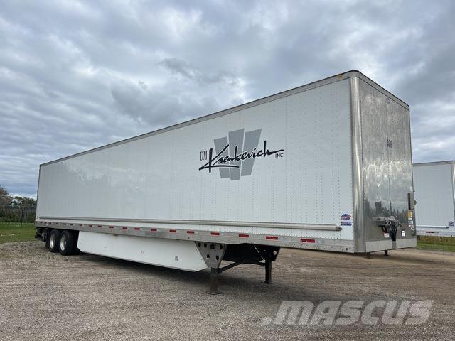 Utility  Przyczepy ze skrzynią zamkniętą