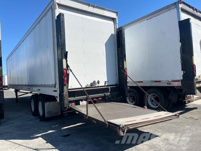 Utility VS2D Przyczepy ze skrzynią zamkniętą