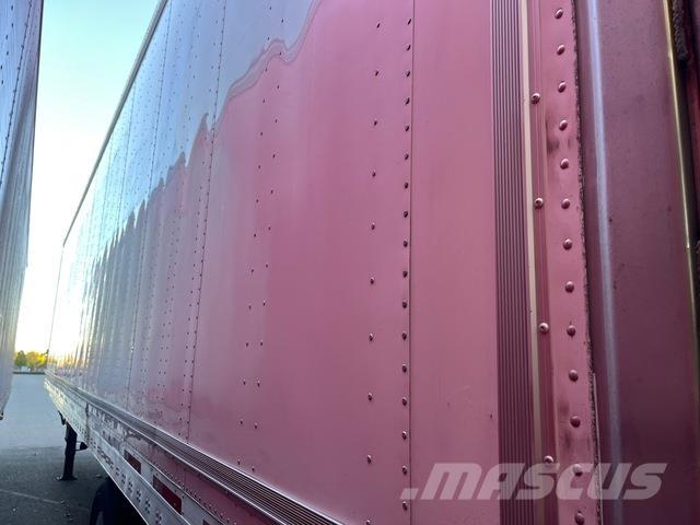 Utility VS2DX Przyczepy ze skrzynią zamkniętą