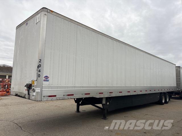 Utility VS2DX Przyczepy ze skrzynią zamkniętą