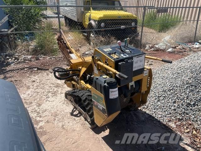 Vermeer RTX250 Koparki łańcuchowe