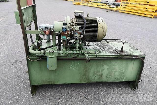 Vickers V2020 Maszyny budowlane - Inne