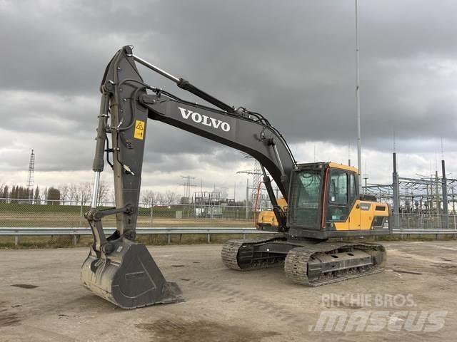 Volvo EC220DB Koparki gąsienicowe