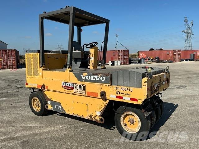 Volvo PT125 Walce ogumione