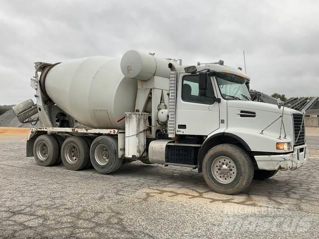 Volvo VHD Inne