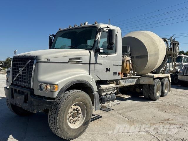 Volvo VHD Inne