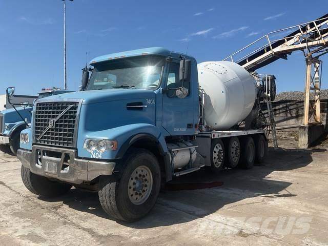 Volvo VHD104F Inne