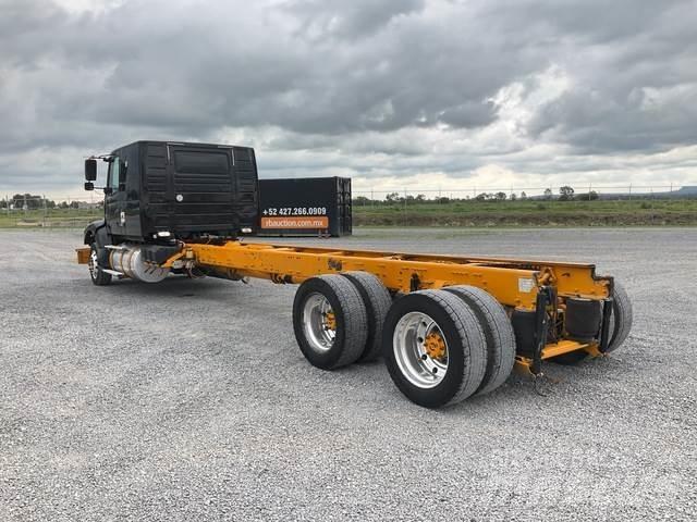 Volvo VHD64F Kabiny i wnętrze