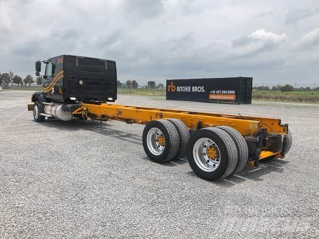 Volvo VHD64F Kabiny i wnętrze