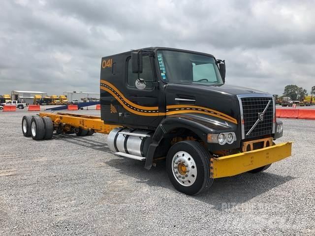 Volvo VHD64F Kabiny i wnętrze