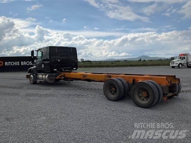 Volvo VHD64F Kabiny i wnętrze