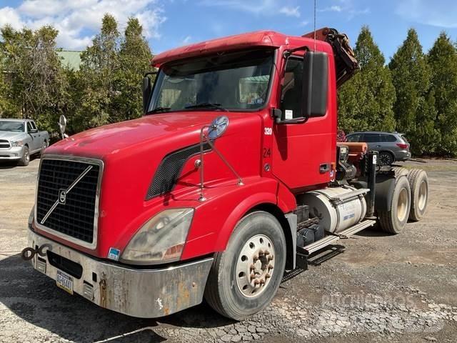 Volvo VNL Maszyny budowlane - Inne