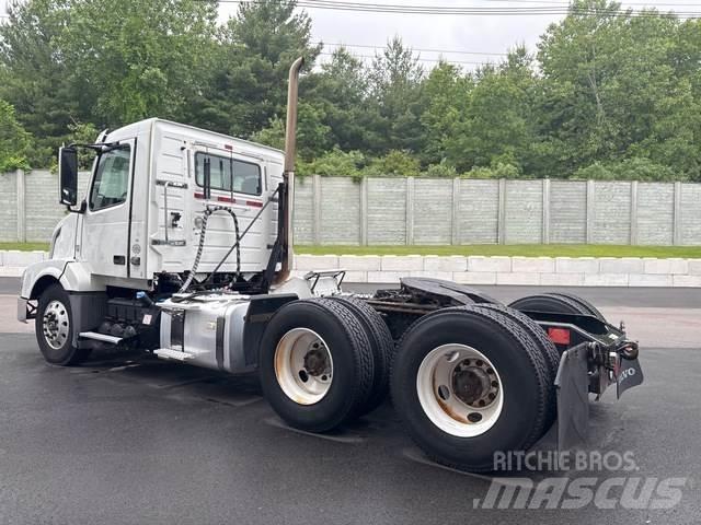 Volvo VNL Ciągniki siodłowe