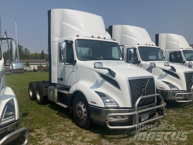 Volvo VNL 300 Ciągniki siodłowe