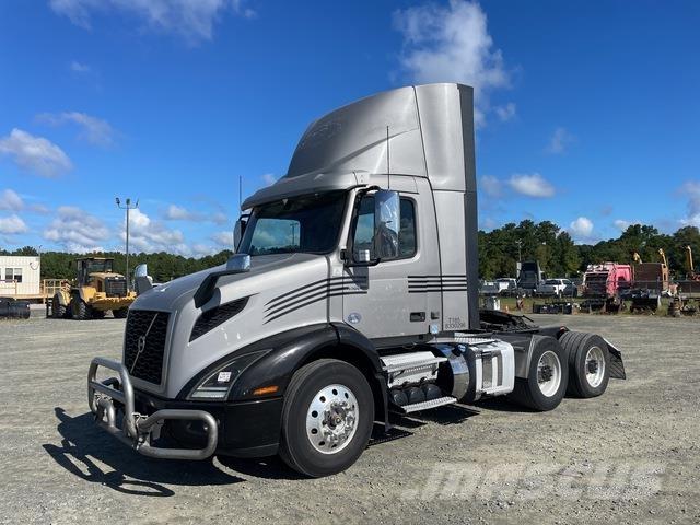 Volvo VNL 300 Ciągniki siodłowe