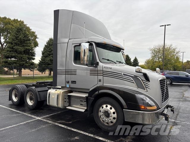 Volvo VNL 300 Ciągniki siodłowe