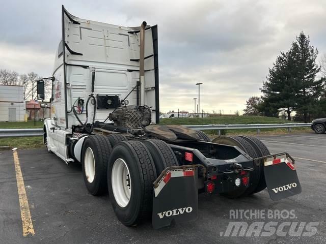 Volvo VNL670 Ciągniki siodłowe