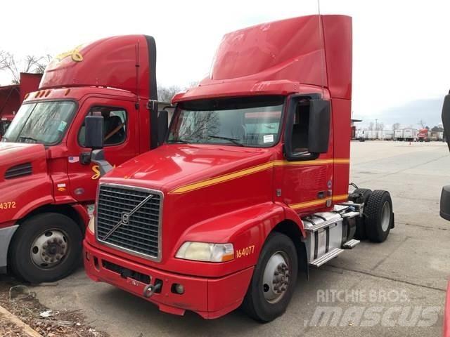 Volvo VNM42T Ciągniki siodłowe