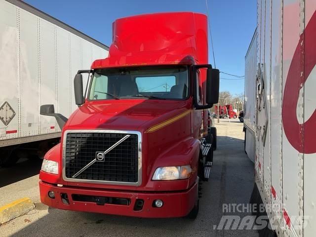 Volvo VNM42T Ciągniki siodłowe