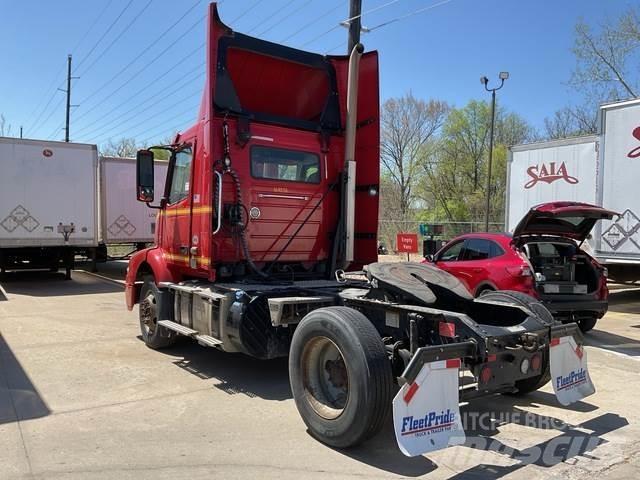Volvo VNM42T Ciągniki siodłowe
