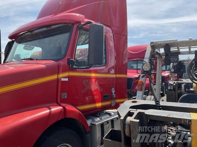 Volvo VNM42T Ciągniki siodłowe