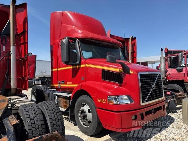 Volvo VNM42T Ciągniki siodłowe