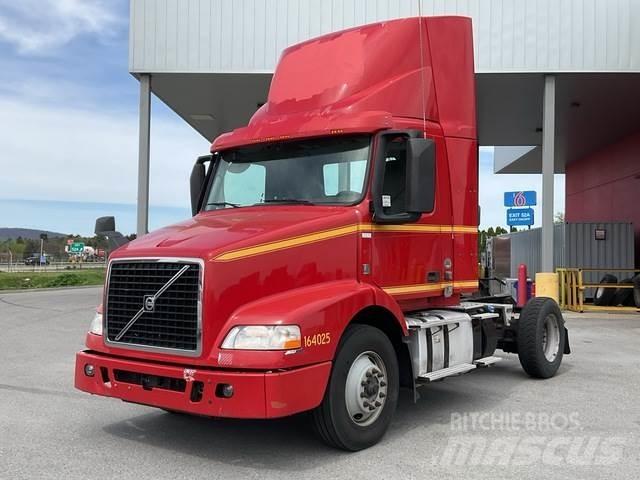 Volvo VNM42T Ciągniki siodłowe