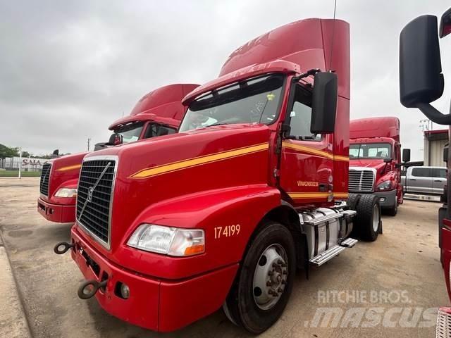 Volvo VNM42T Ciągniki siodłowe