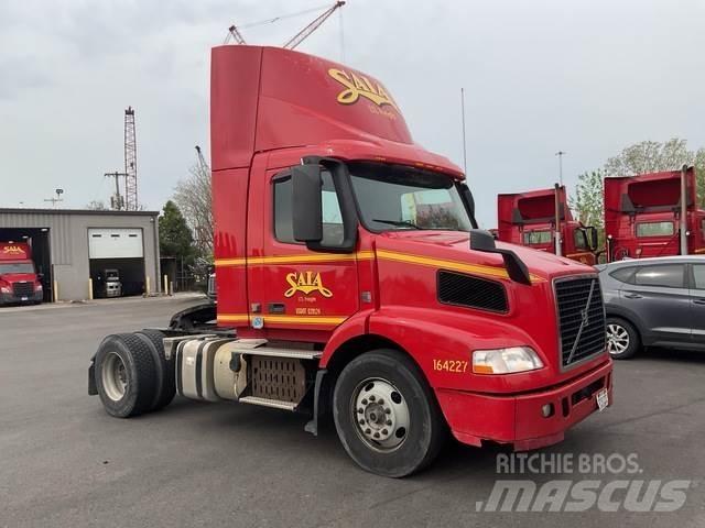 Volvo VNM42T Ciągniki siodłowe