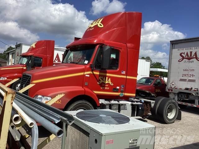 Volvo VNM42T Ciągniki siodłowe