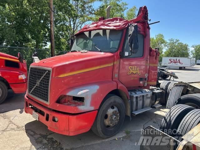 Volvo VNM42T Ciągniki siodłowe